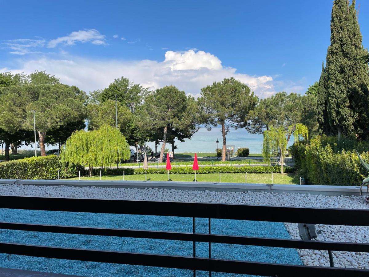 Residence Alexandra Stay Sirmione Exteriér fotografie