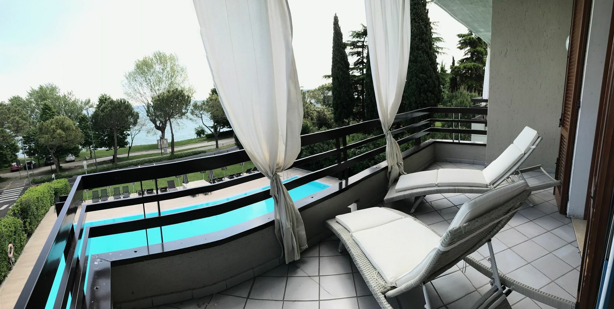 Residence Alexandra Stay Sirmione Exteriér fotografie